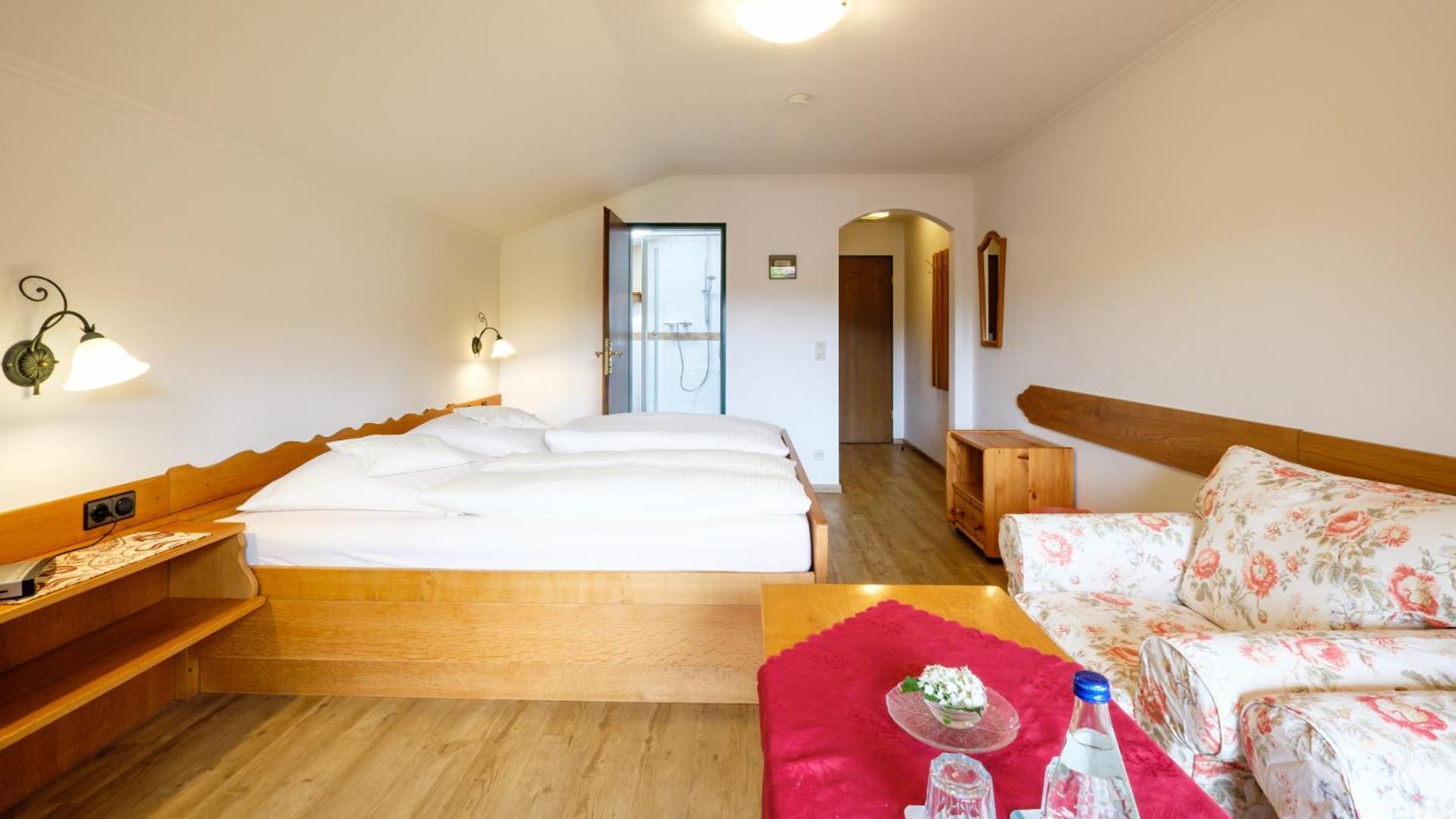 Gaestehaus Maier Zum Bitscher Rotta Exterior foto